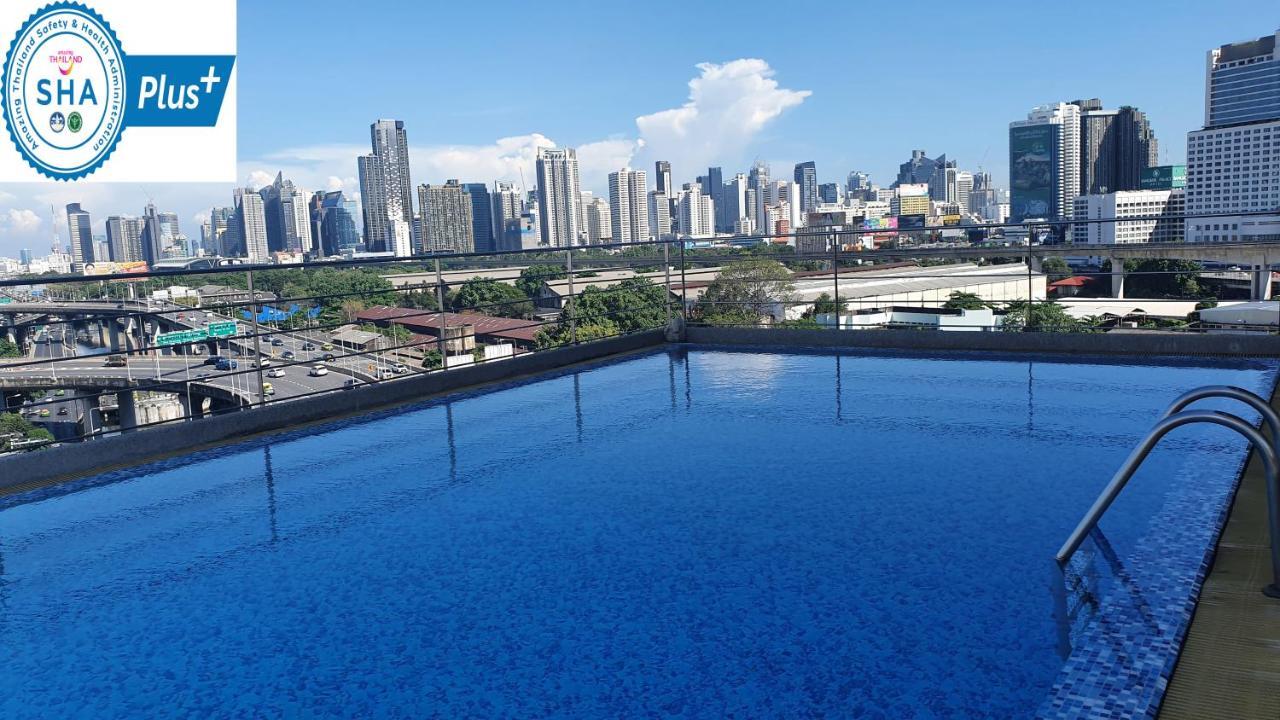 Interchange Tower Serviced Apartment - Sha Extra Plus Bangkok Bagian luar foto